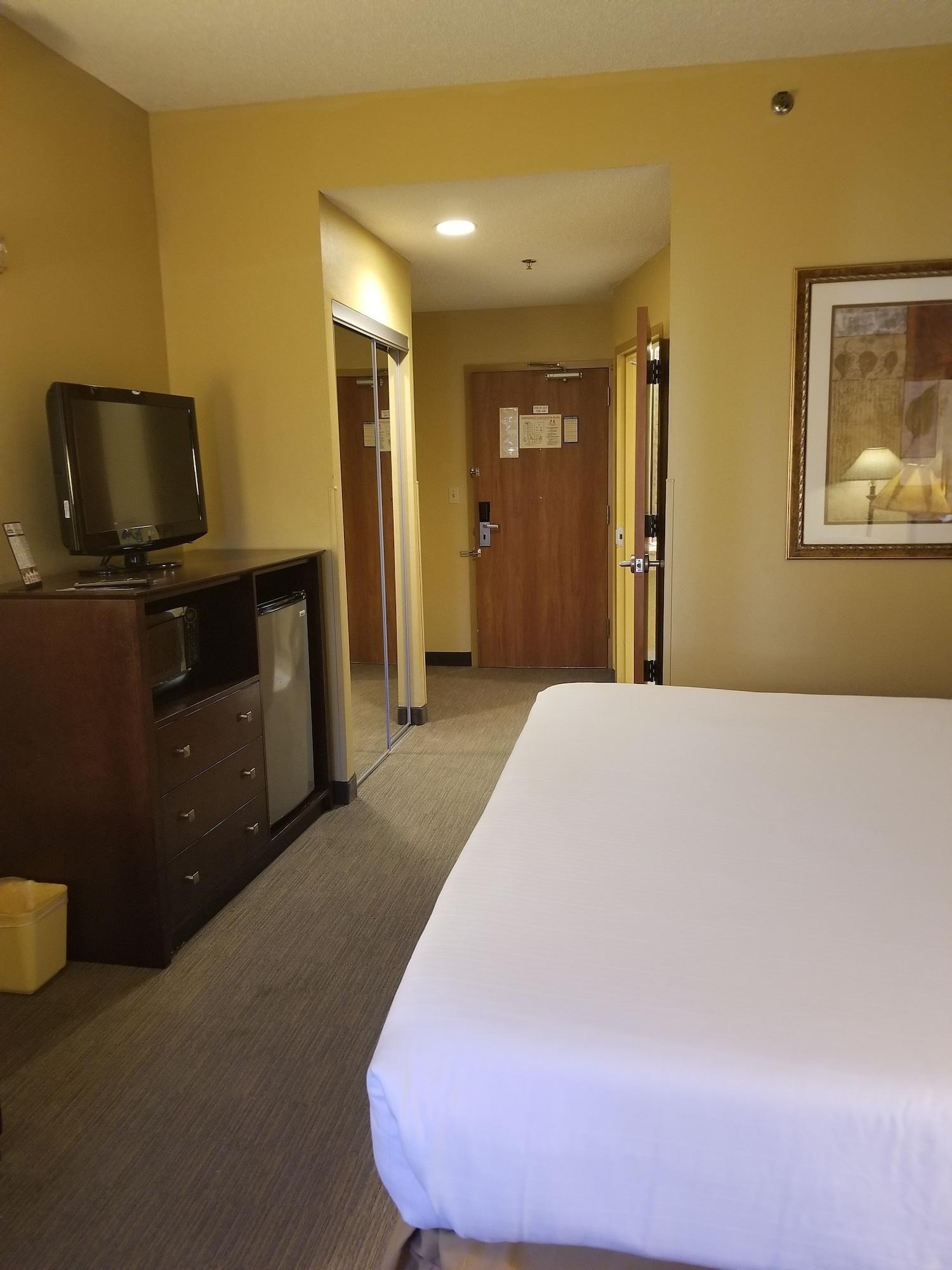 Days Inn By Wyndham Tulsa Central Ngoại thất bức ảnh