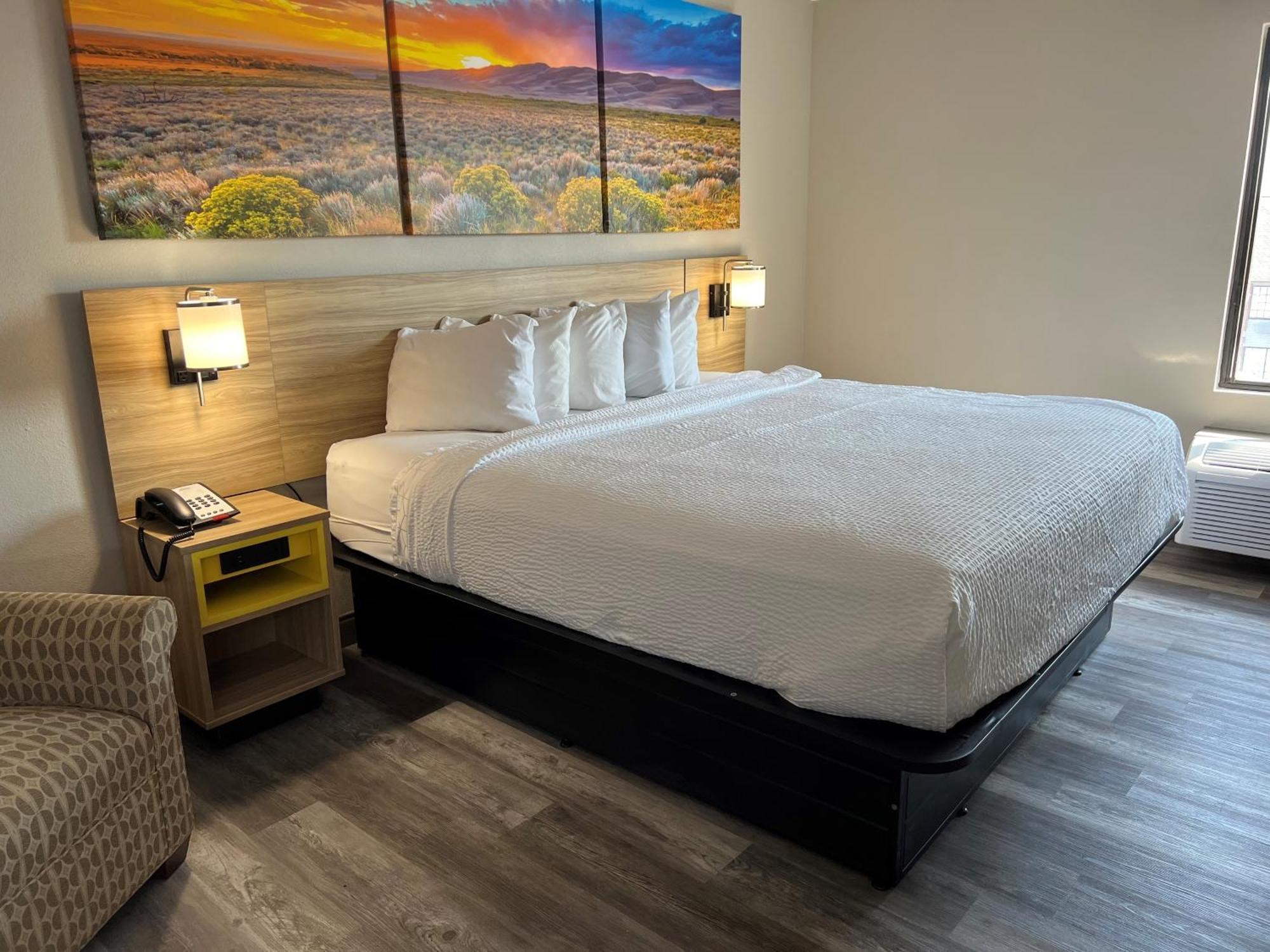 Days Inn By Wyndham Tulsa Central Ngoại thất bức ảnh