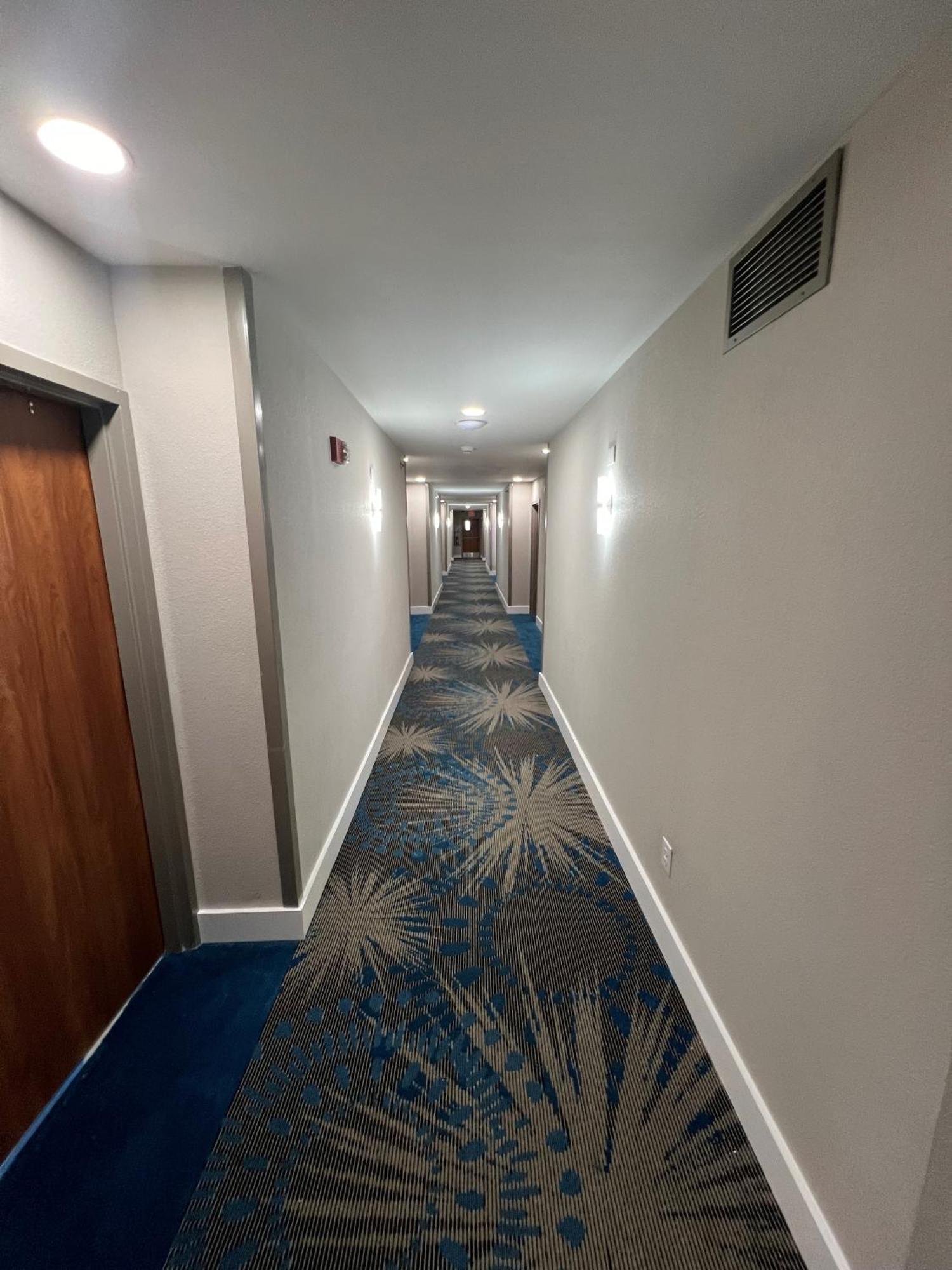 Days Inn By Wyndham Tulsa Central Ngoại thất bức ảnh