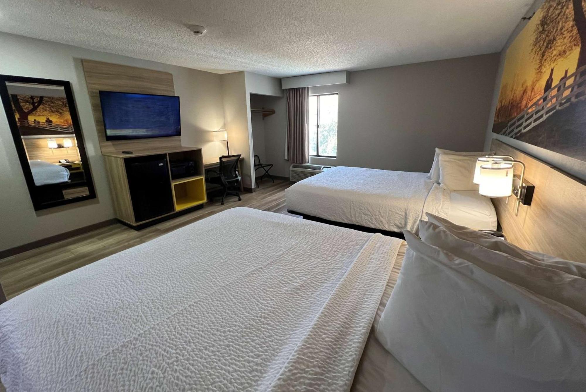 Days Inn By Wyndham Tulsa Central Ngoại thất bức ảnh