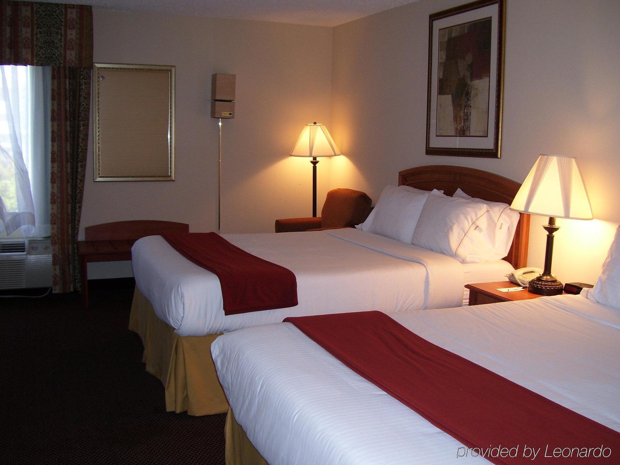 Days Inn By Wyndham Tulsa Central Phòng bức ảnh