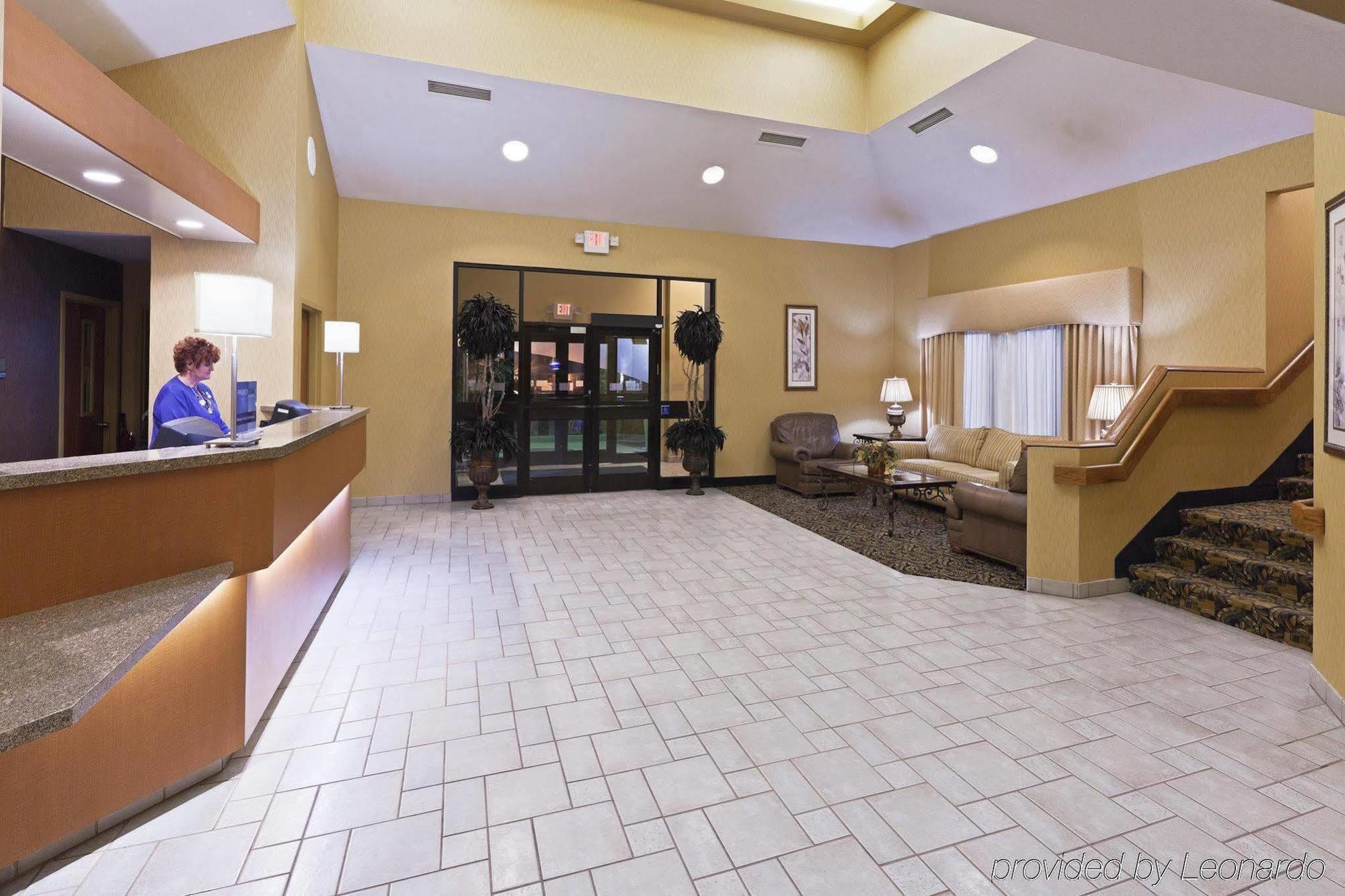 Days Inn By Wyndham Tulsa Central Ngoại thất bức ảnh
