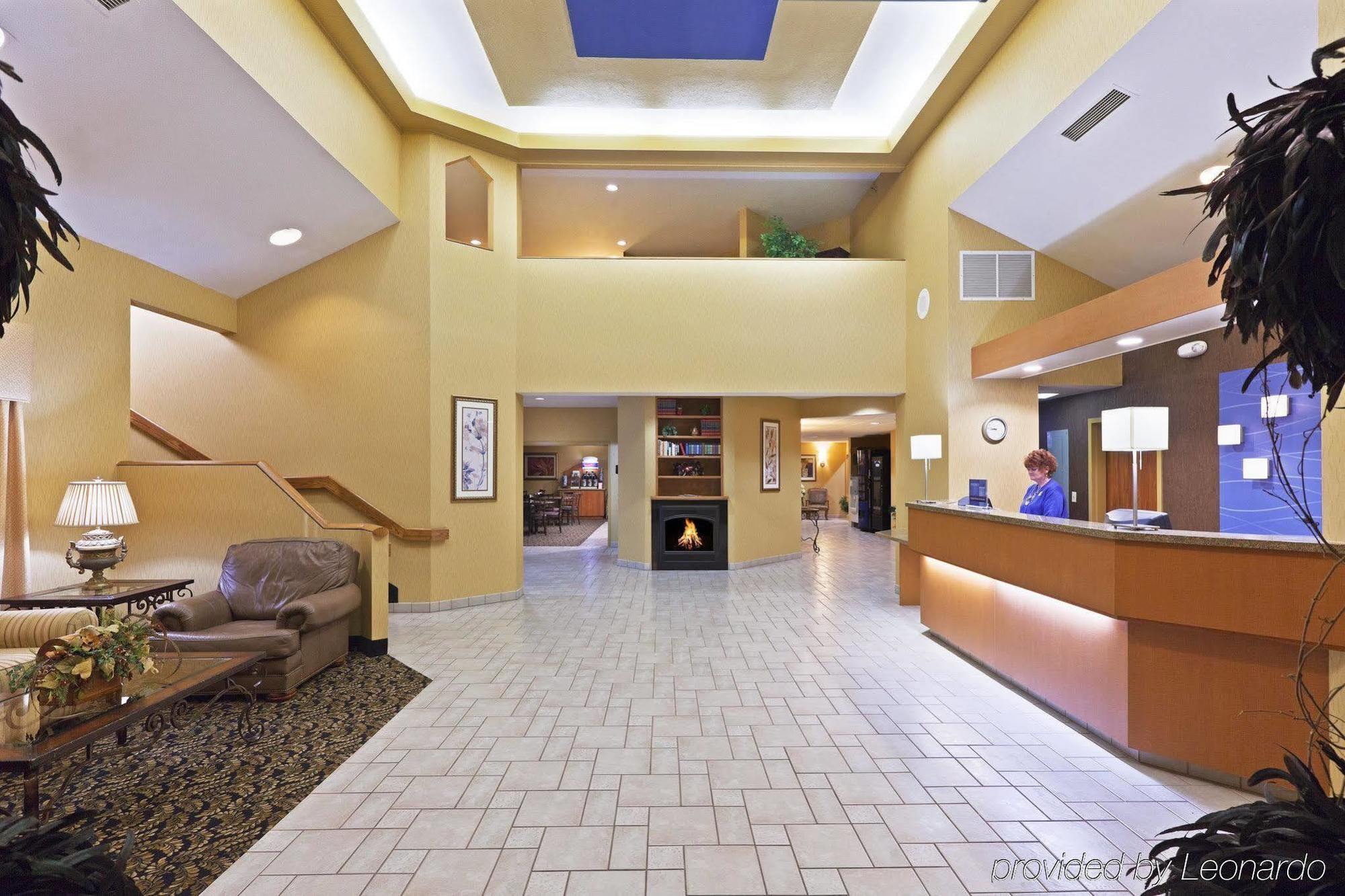 Days Inn By Wyndham Tulsa Central Ngoại thất bức ảnh